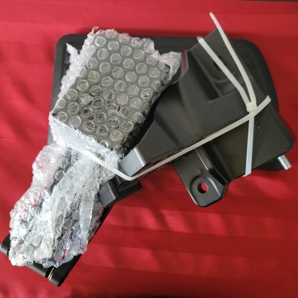 BRAND NEW, 2022 TO 2024 TOYOTA TUNDRA, BUMPER STEP, STILL SEALED!!! - Picture 2 of 4